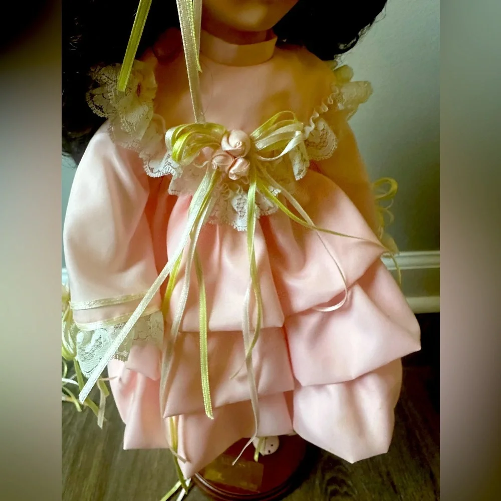 Vintage Heritage House Limited Edition Musical “Melissa” Porcelain Doll